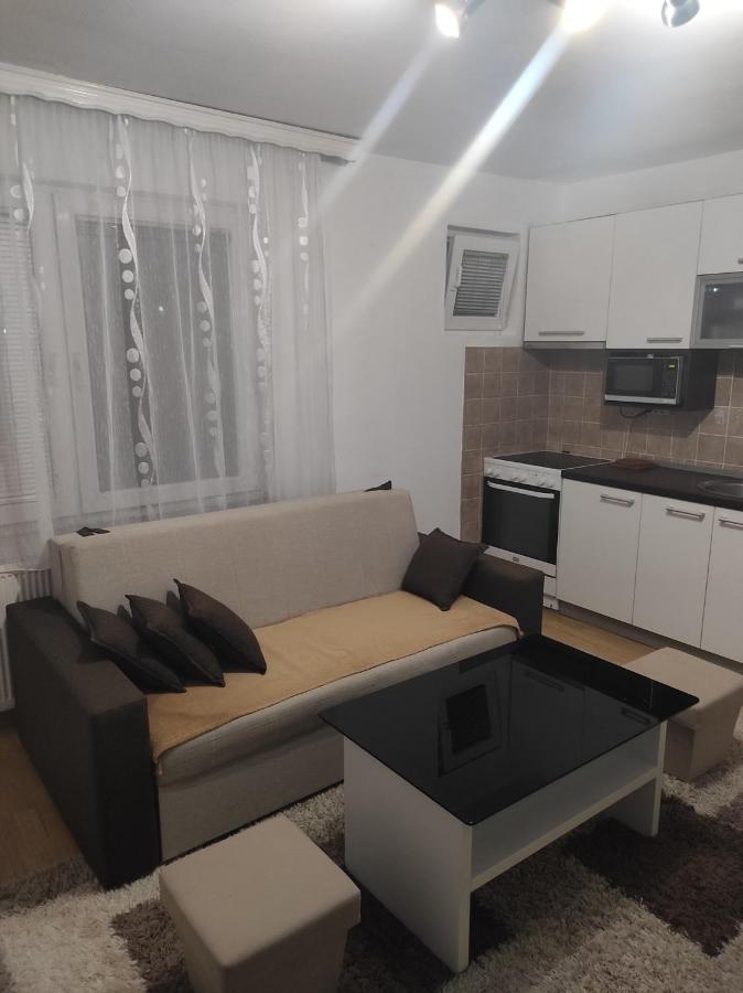 Mini Hill Apartamento Saraievo Exterior foto